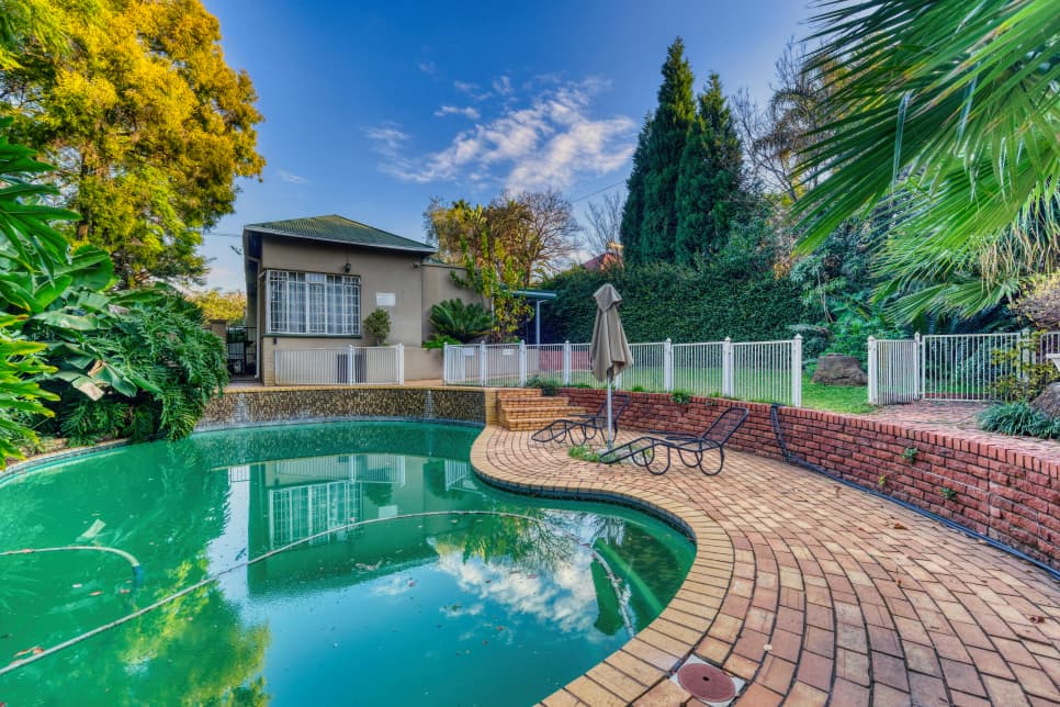A house with a swimming pool